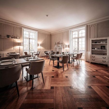 Hotel O Chateau Hayange Экстерьер фото