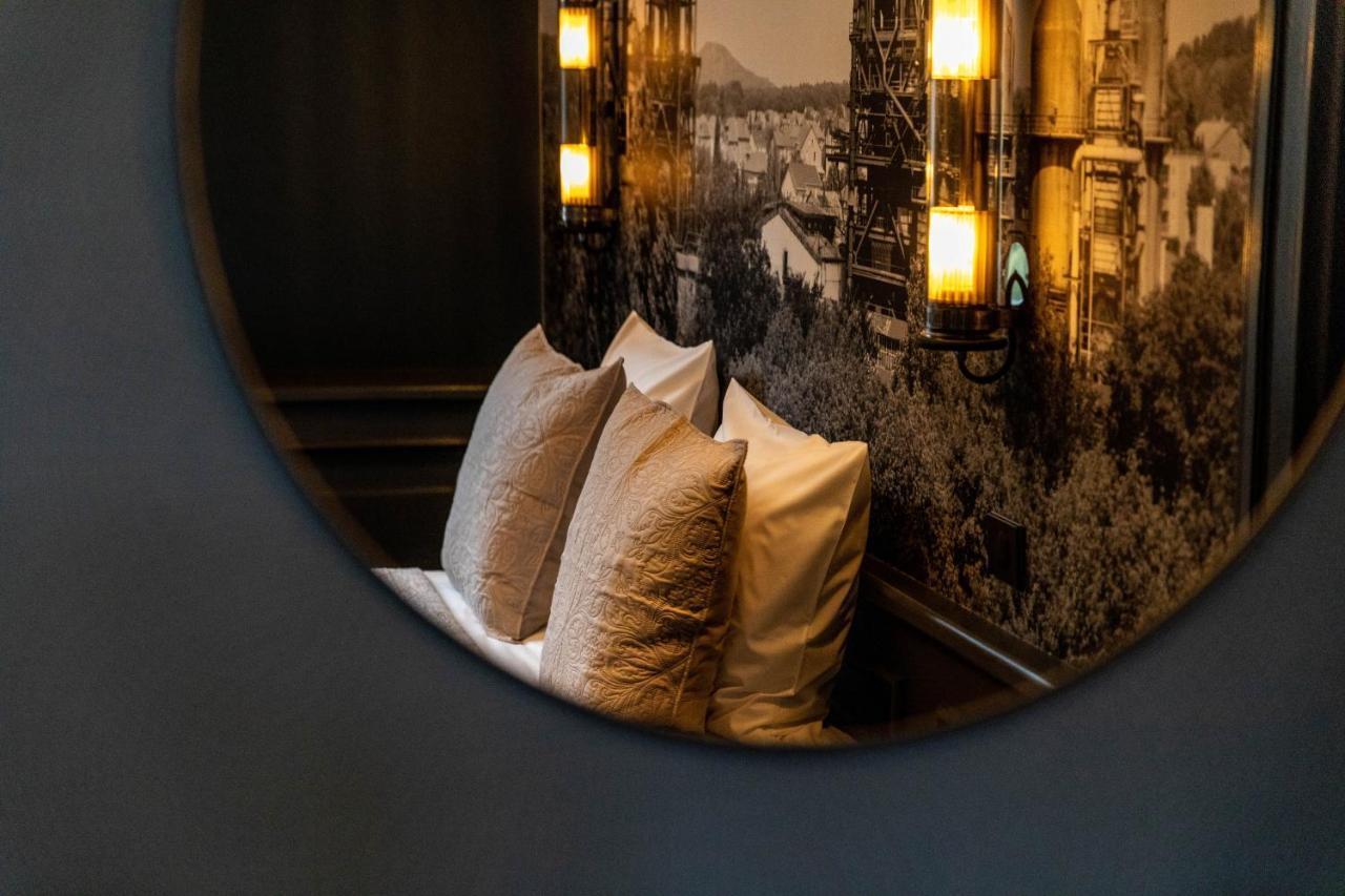 Hotel O Chateau Hayange Экстерьер фото