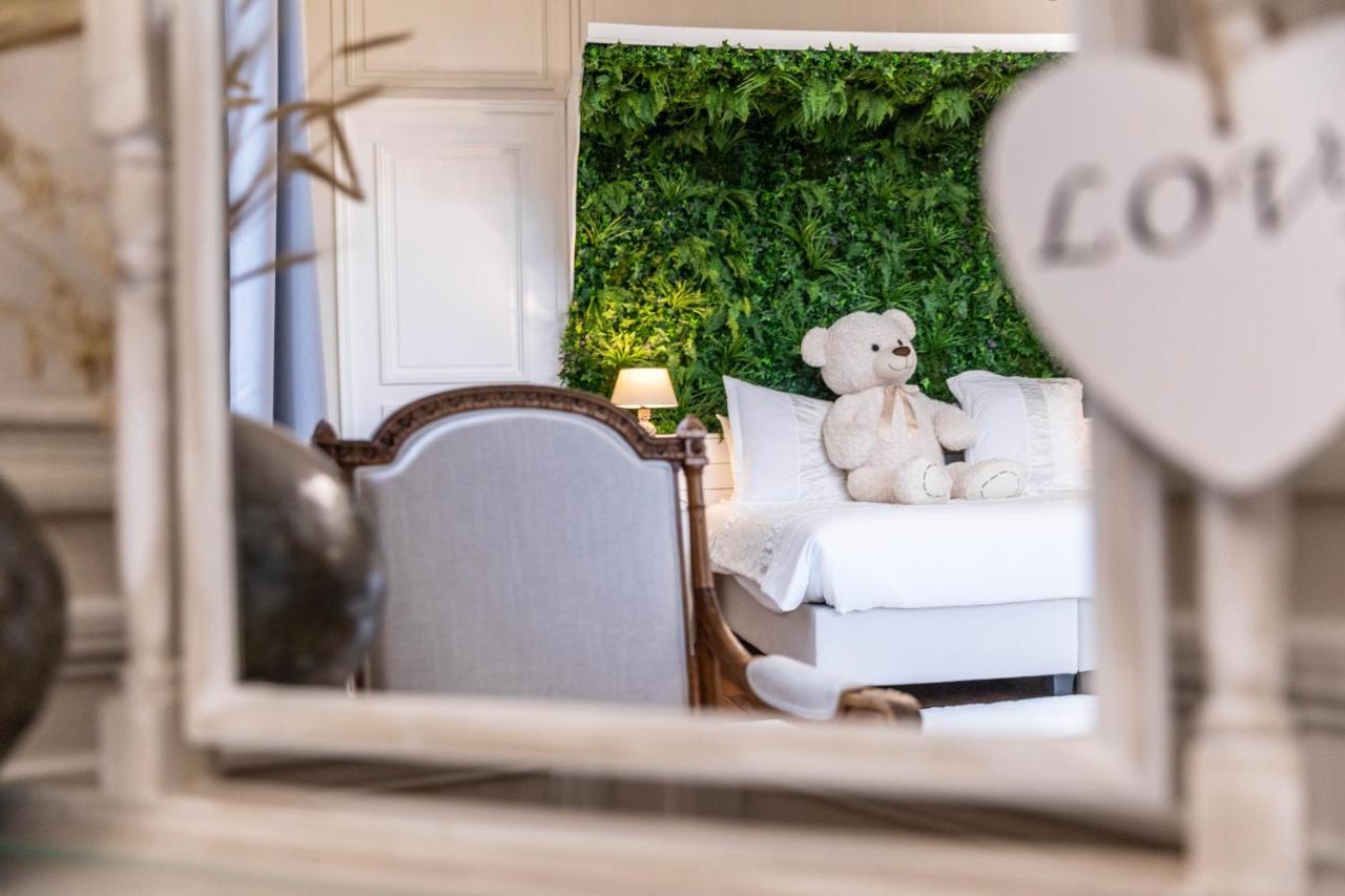Hotel O Chateau Hayange Экстерьер фото
