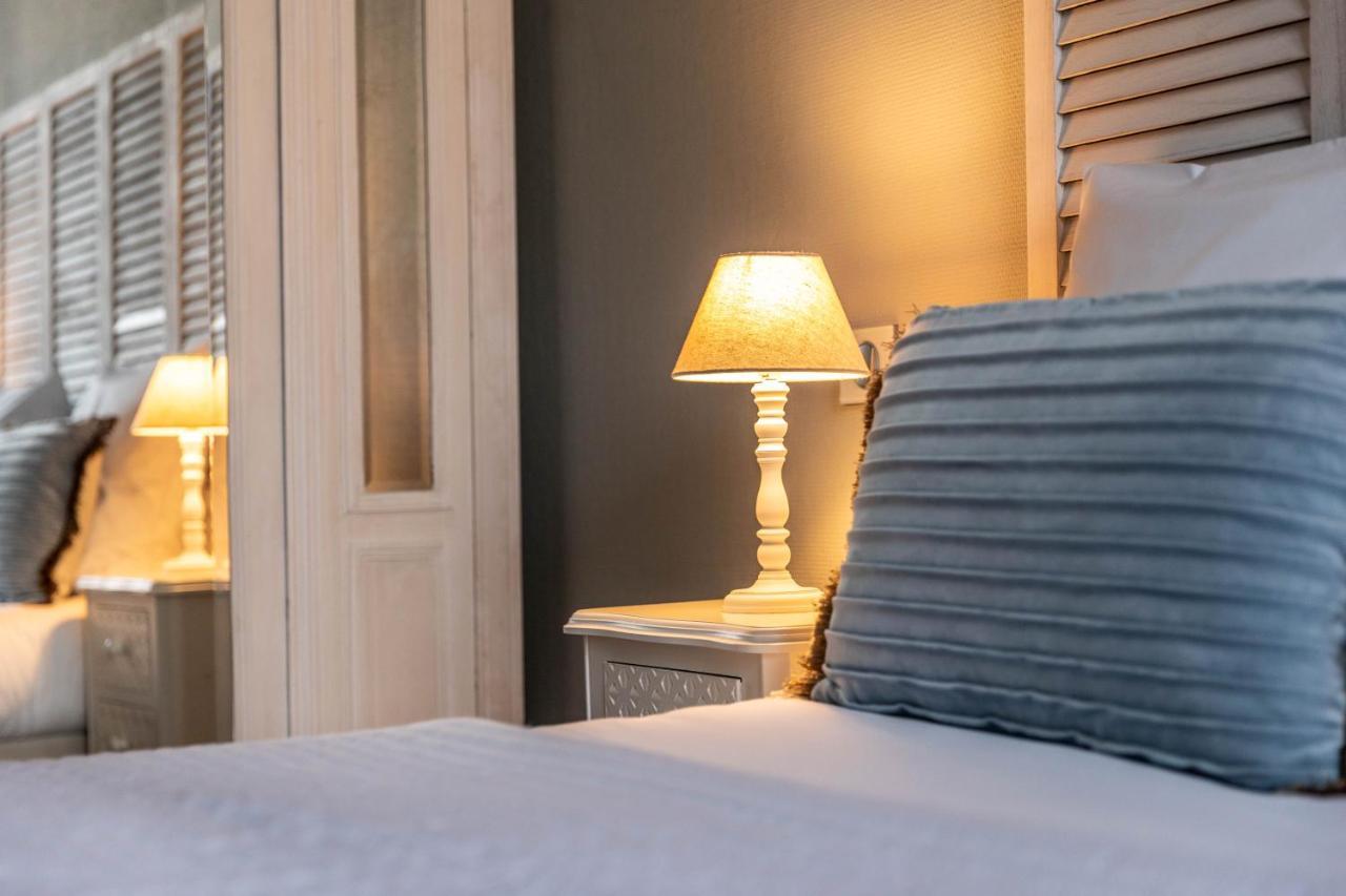 Hotel O Chateau Hayange Экстерьер фото
